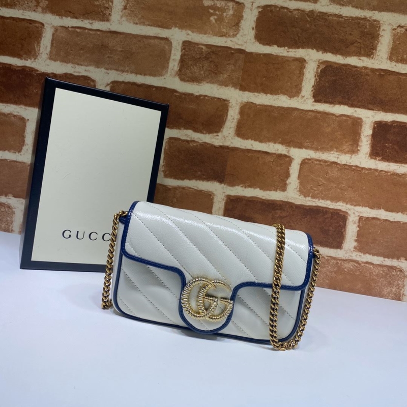 G*u*i wallets & purse